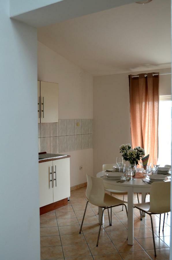 Bridge And Beach Apartments Trogir Exterior photo